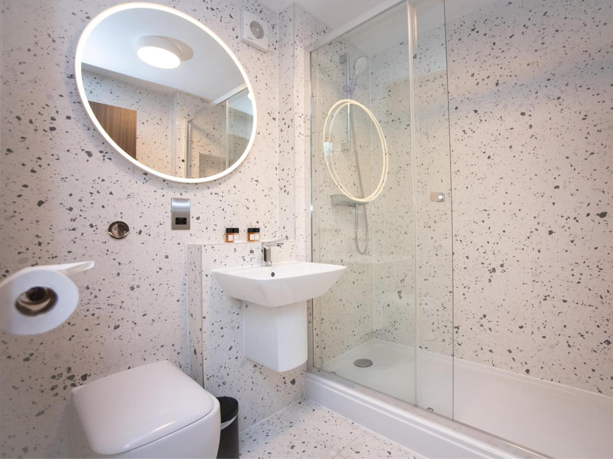 The Royal Toby 3* Rochdale